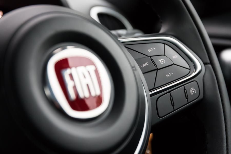 Детали интерьера Fiat 500L Cross (330) 2017 года  (UK) (фото 48 из 89)